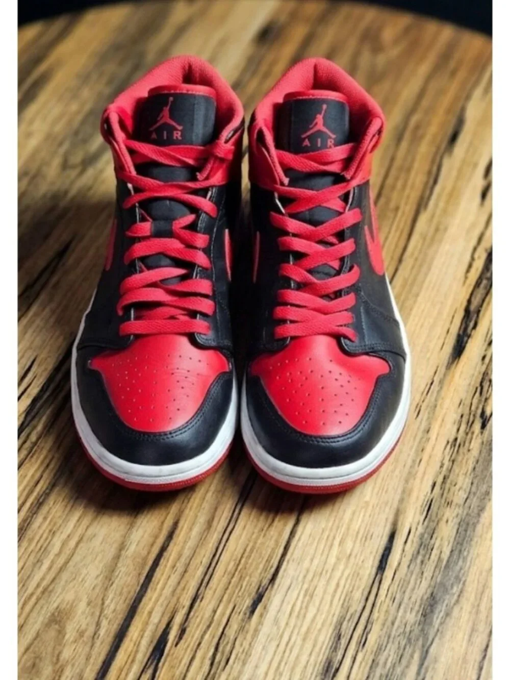 Air Jordan 1 Mid 